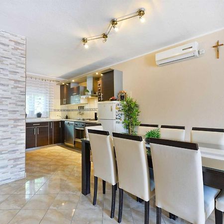 Holiday House Meri, 5+2, 벤코바츠 외부 사진